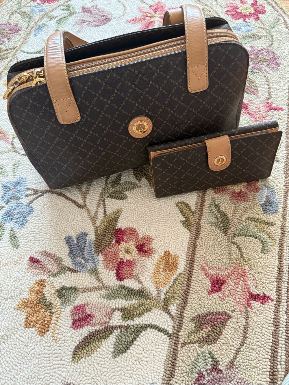 Brown Patterned Hobo with Tan Trim and Matching Wallet